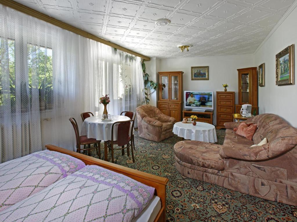 Pension Villa Hany Mariánské Lázně Quarto foto
