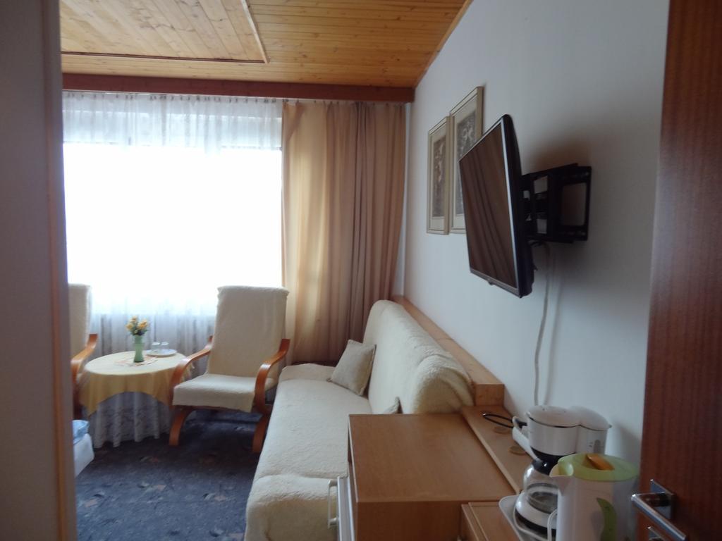 Pension Villa Hany Mariánské Lázně Quarto foto